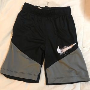 Nike Boy’s Training Shorts NWT, Size Small